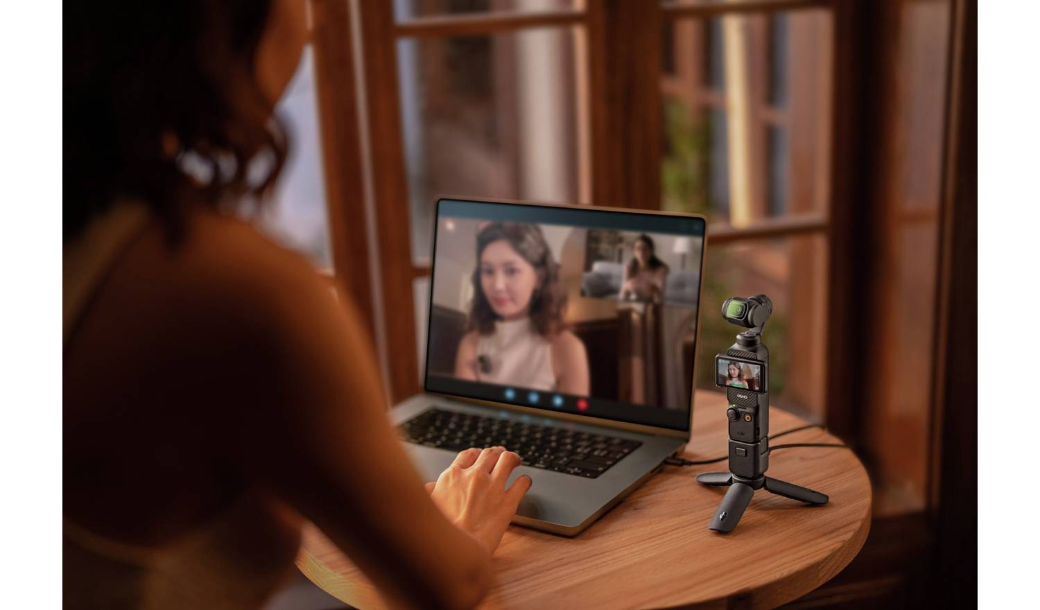 DJI Osmo Pocket 3 Creator Combo - Black