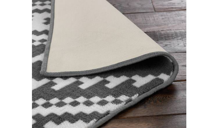 Habitat Global Geometric Grey Cut Pile Rug - 120x170cm