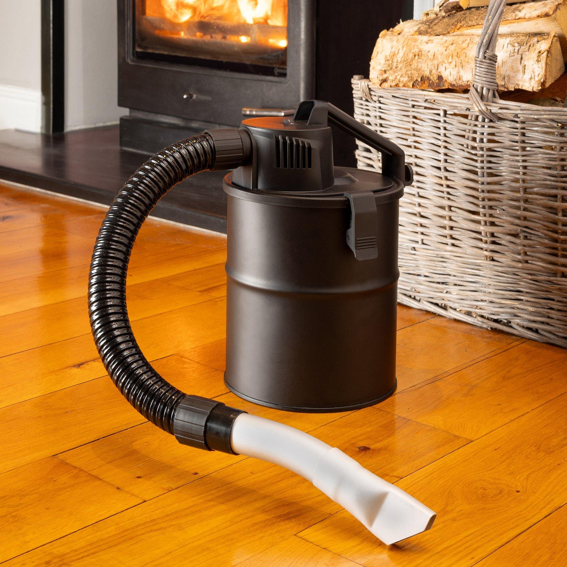6l 600W COMPACT ASH VACUUM CLEANER