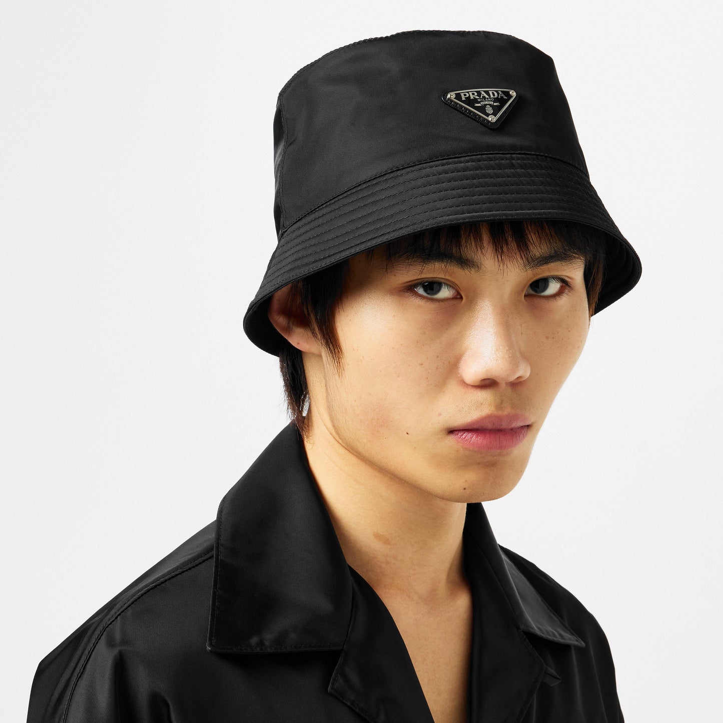 Prada Men'S Plain Nylon Bucket Hat
