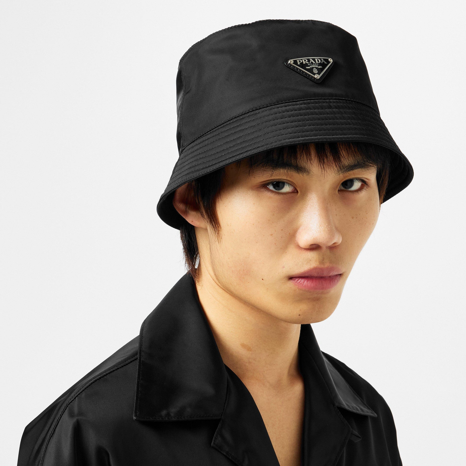 Prada Men'S Plain Nylon Bucket Hat