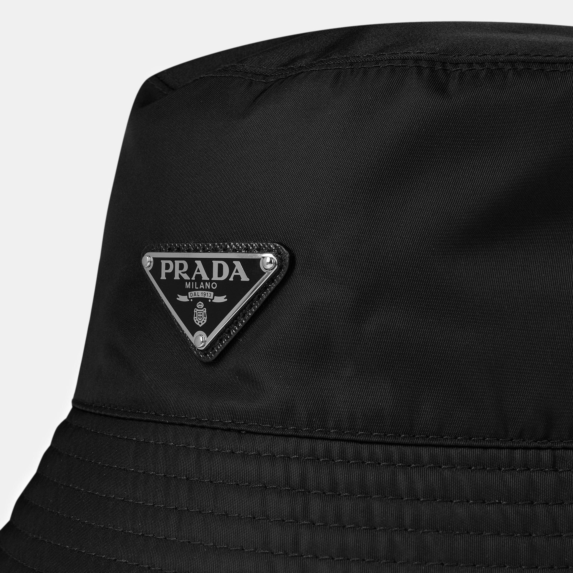 Prada Men'S Plain Nylon Bucket Hat