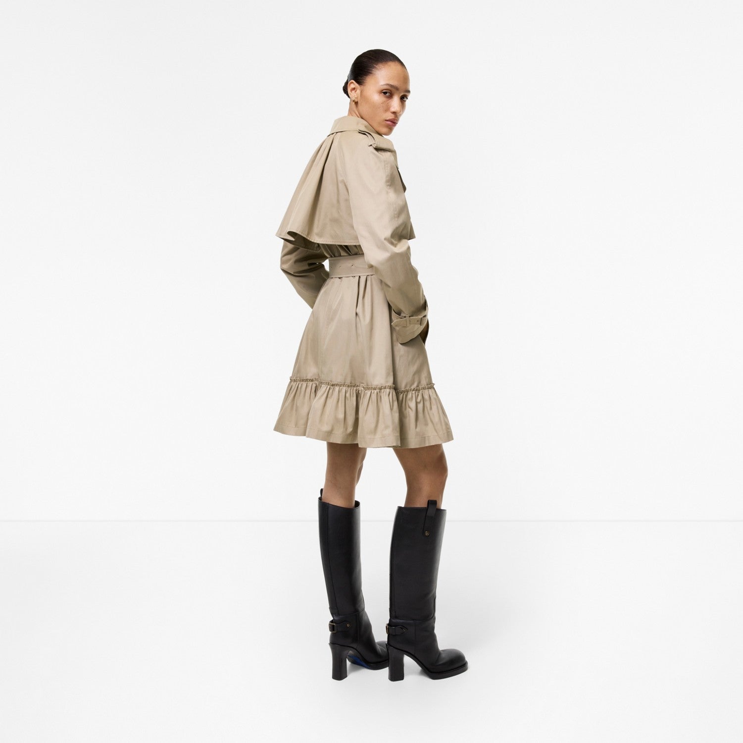 Short Gabardine Tillydrine Trench Coat