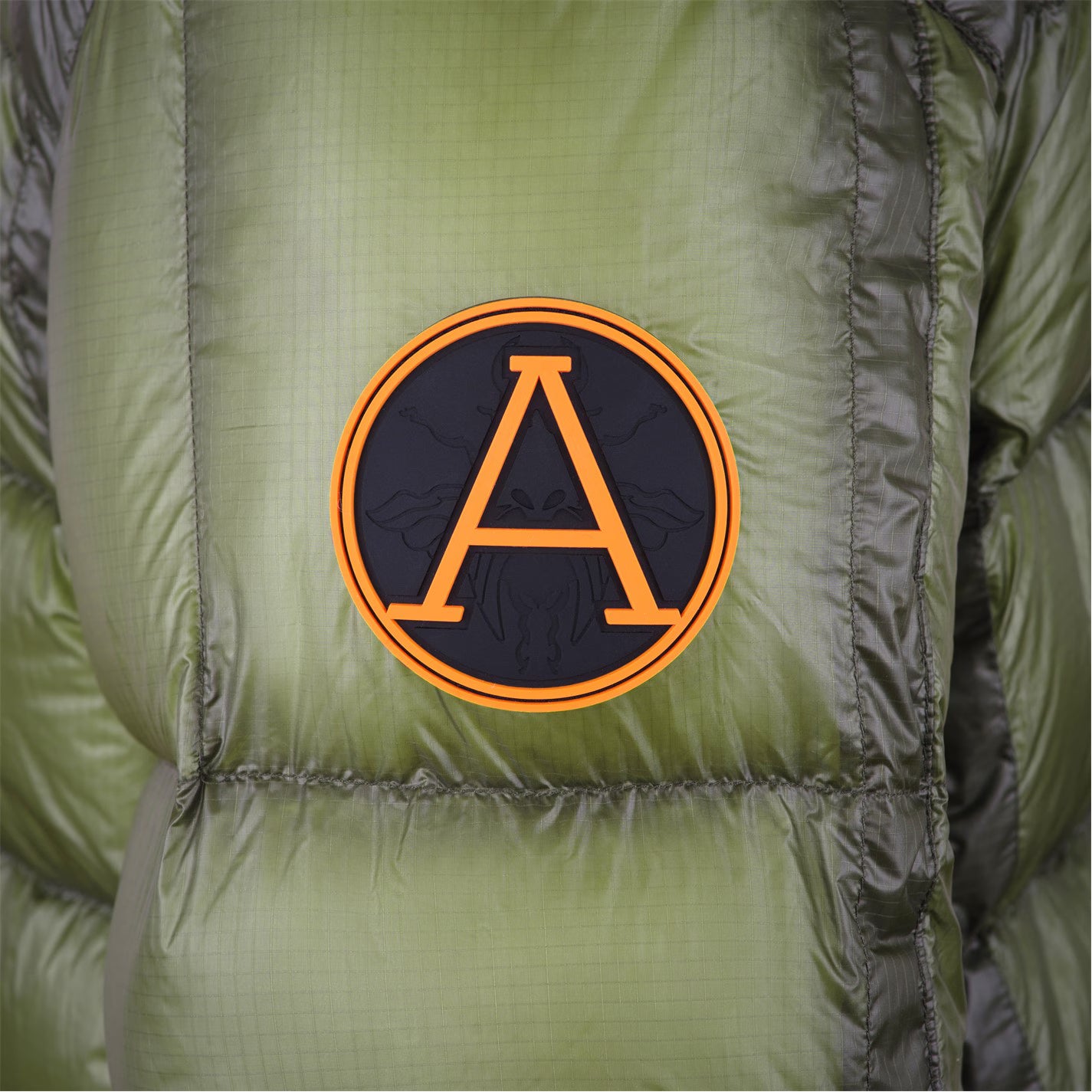 Men's Polar LW Puff Hooded Long Sleeve Short Puffer Jacket