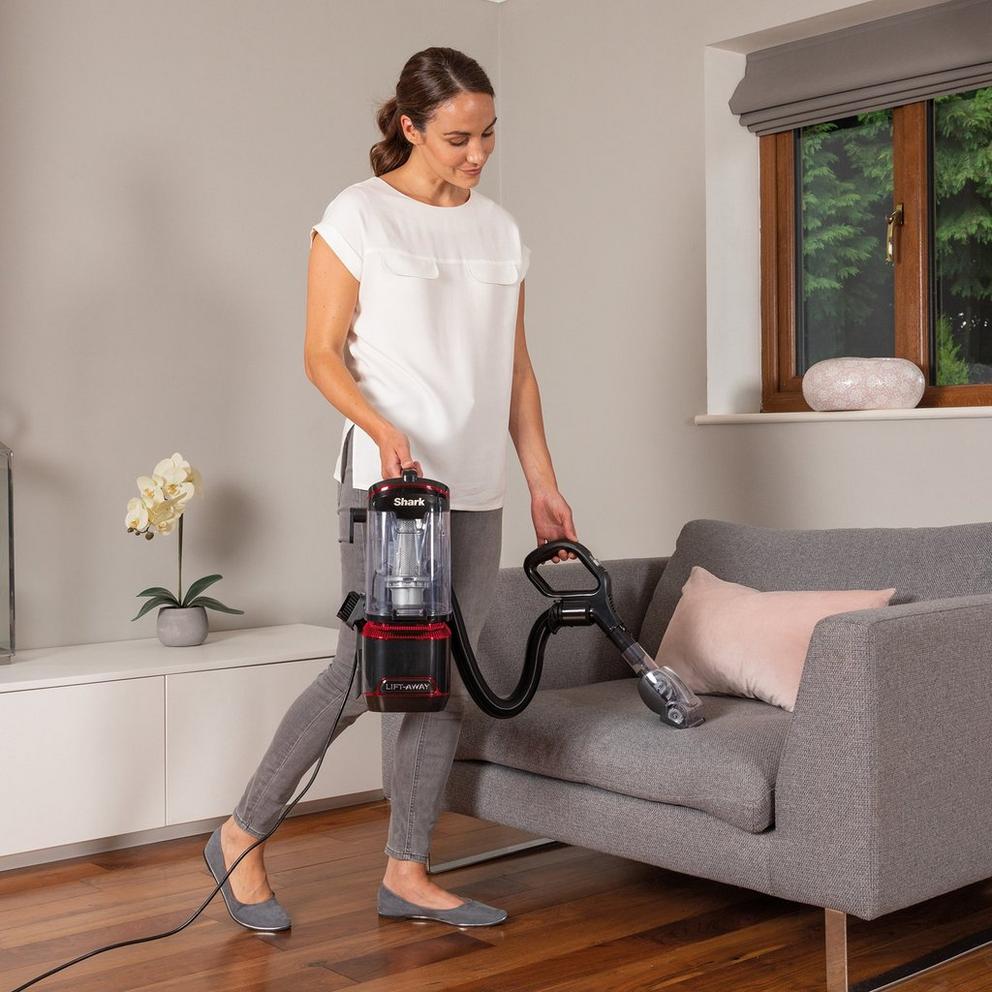 Shark Lift-Away Upright Vacuum Cleaner NV602UKT