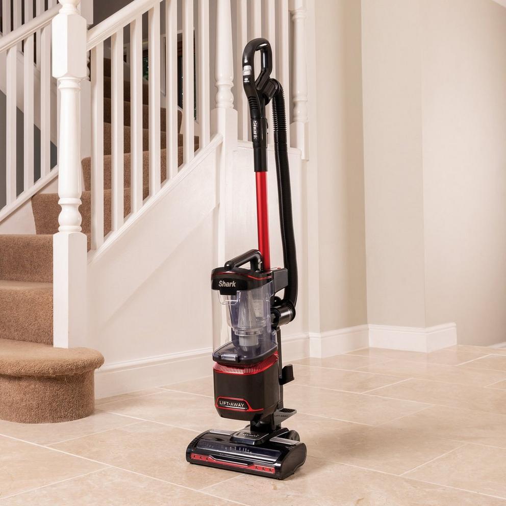 Shark Lift-Away Upright Vacuum Cleaner NV602UKT