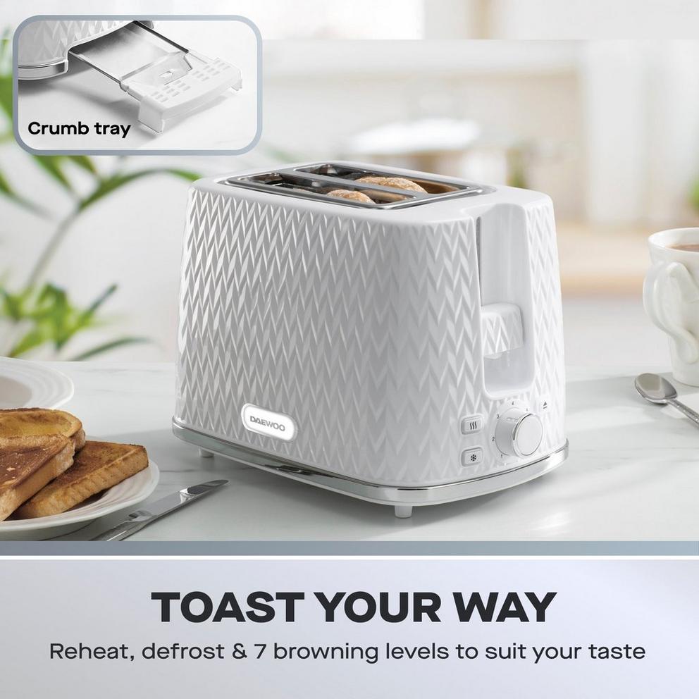 White Argyle Kettle & 2 Slice Toaster Set