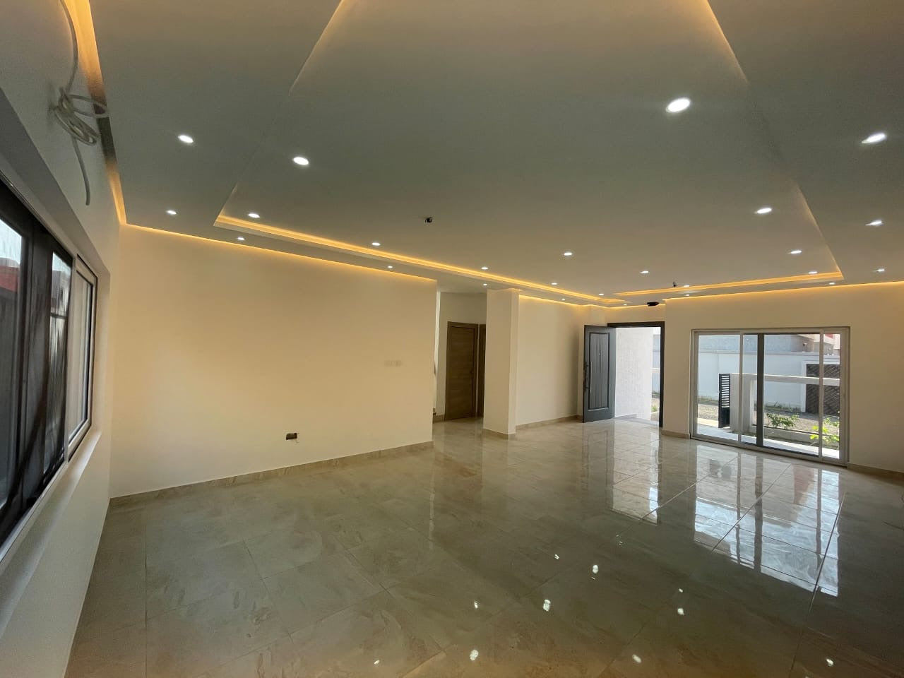 The Greens Estate (Ready to Move In) 2-3-4-5 Bedroom Homes –– Unparalleled Amenities –– Tema Ghana