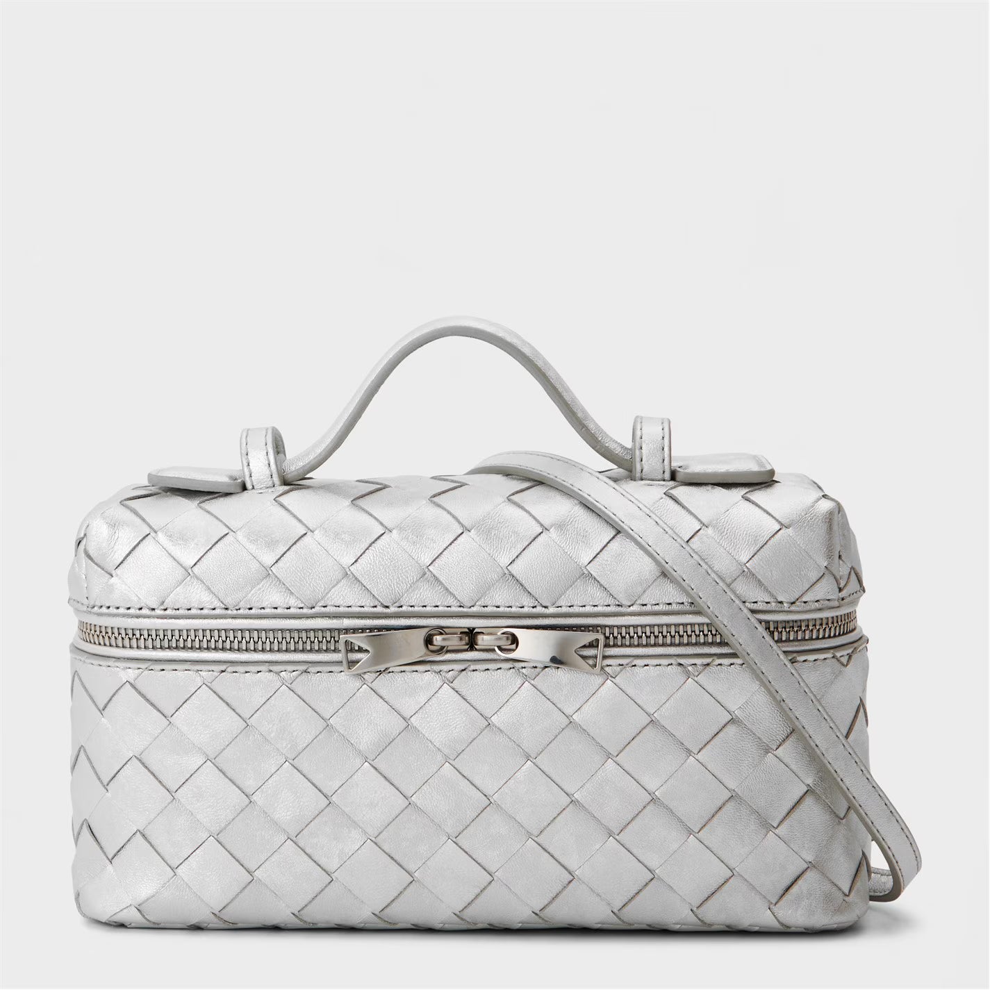 Women's BV Mtl Bang Top Handle Bag