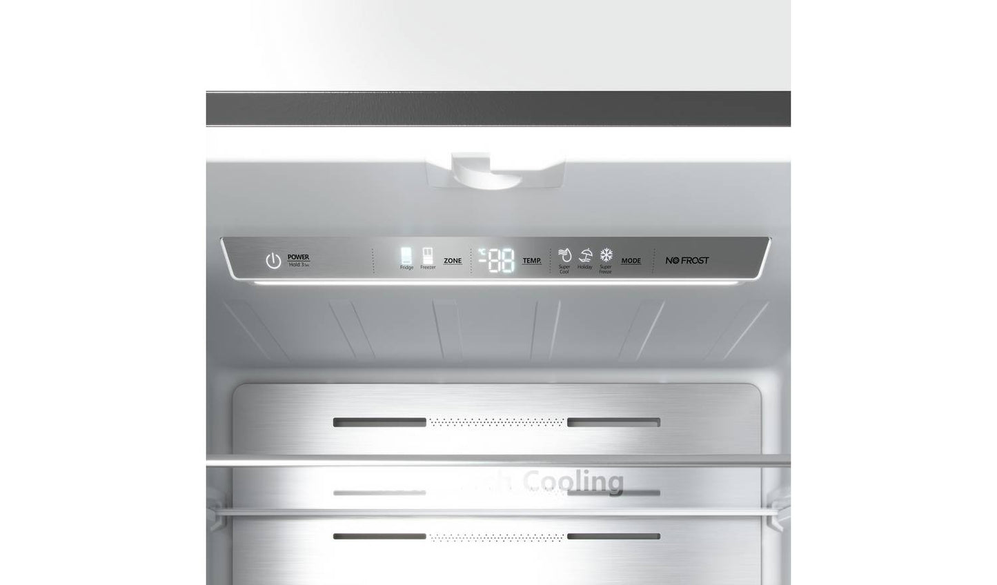 Hisense RF632N4WIE American Fridge Freezer - Silver