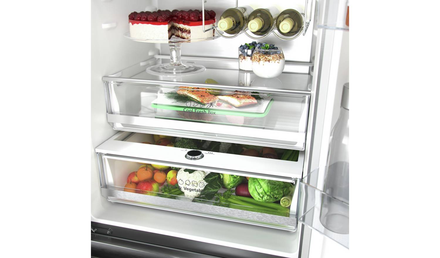 Hisense RF632N4WIE American Fridge Freezer - Silver