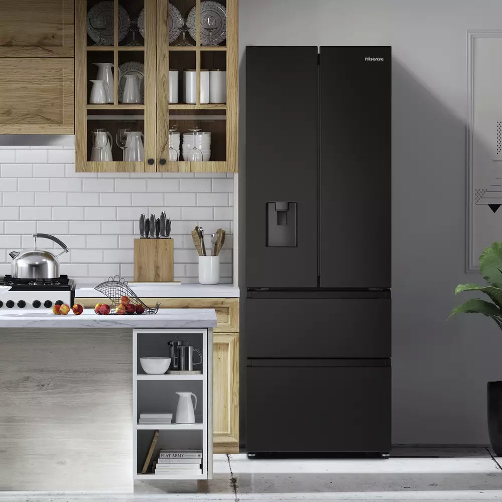 Hisense RF632N4WFE American Fridge Freezer - Black