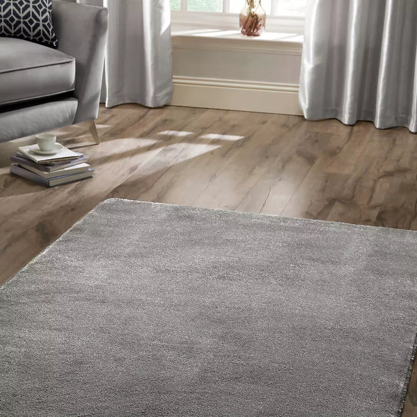 Homemaker Relay Plain Grey Short Pile Rug - 100x145cm