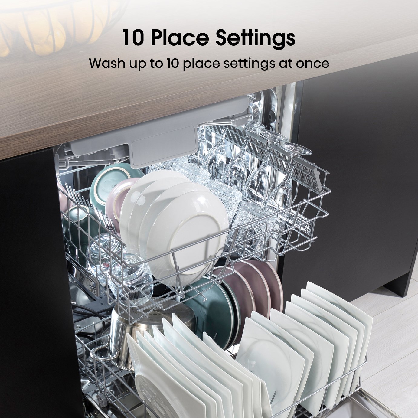 Hisense HS523E15BUK Slimline Dishwasher - Black