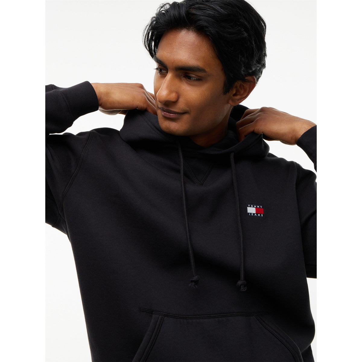 Tommy Jeans Men's Badge Cotton Over-the-Head Hoodie