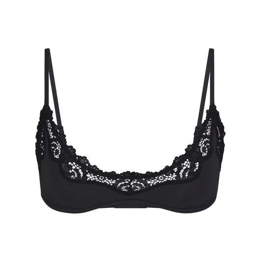 Womens Fits Everybody Lace Scoop Bralette