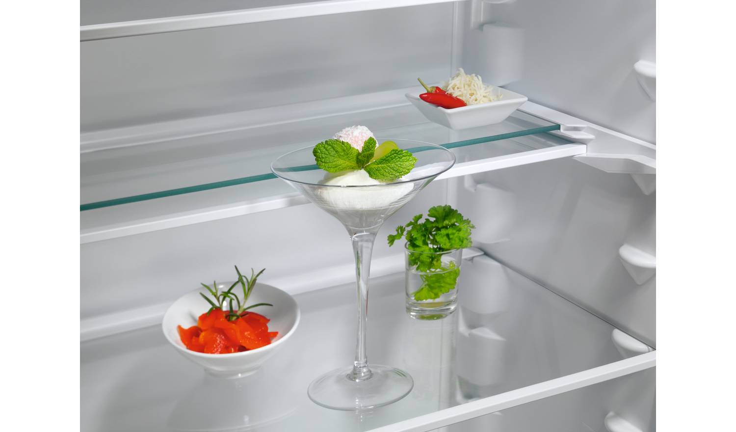 AEG OSC6T185ES Integrated Fridge Freezer - White
