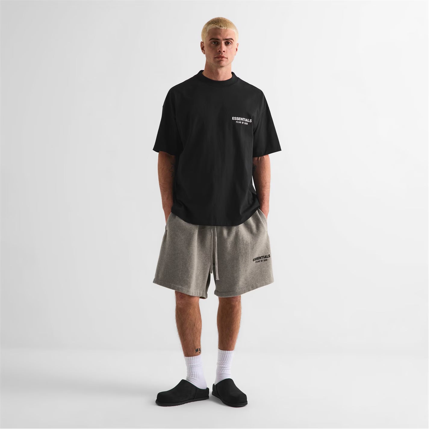 FEAR OF GOD ESSENTIALS Men's Fleece Jogger Shorts