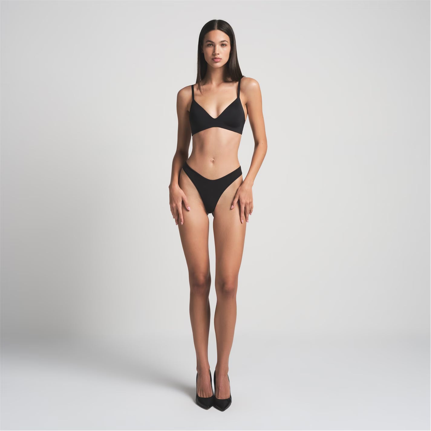 SKIMS Women's Wireless Form T-Shirt Bra