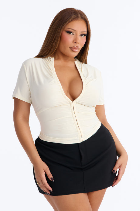 Valentina Ruched Short Sleeve Top - Cream