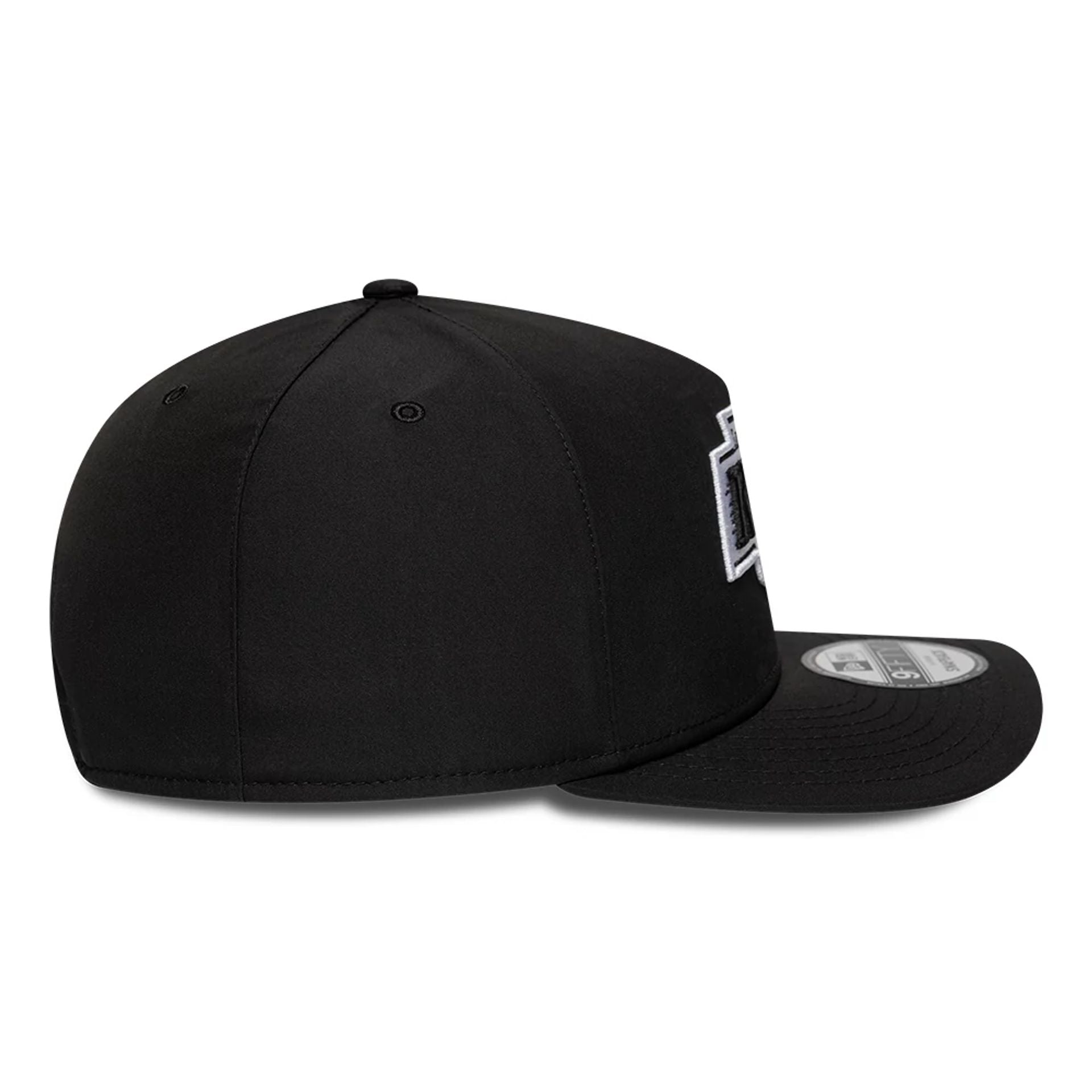 LA Kings NHL Gore-Tex Black 9FIFTY A-Frame Snapback Adjustable Cap