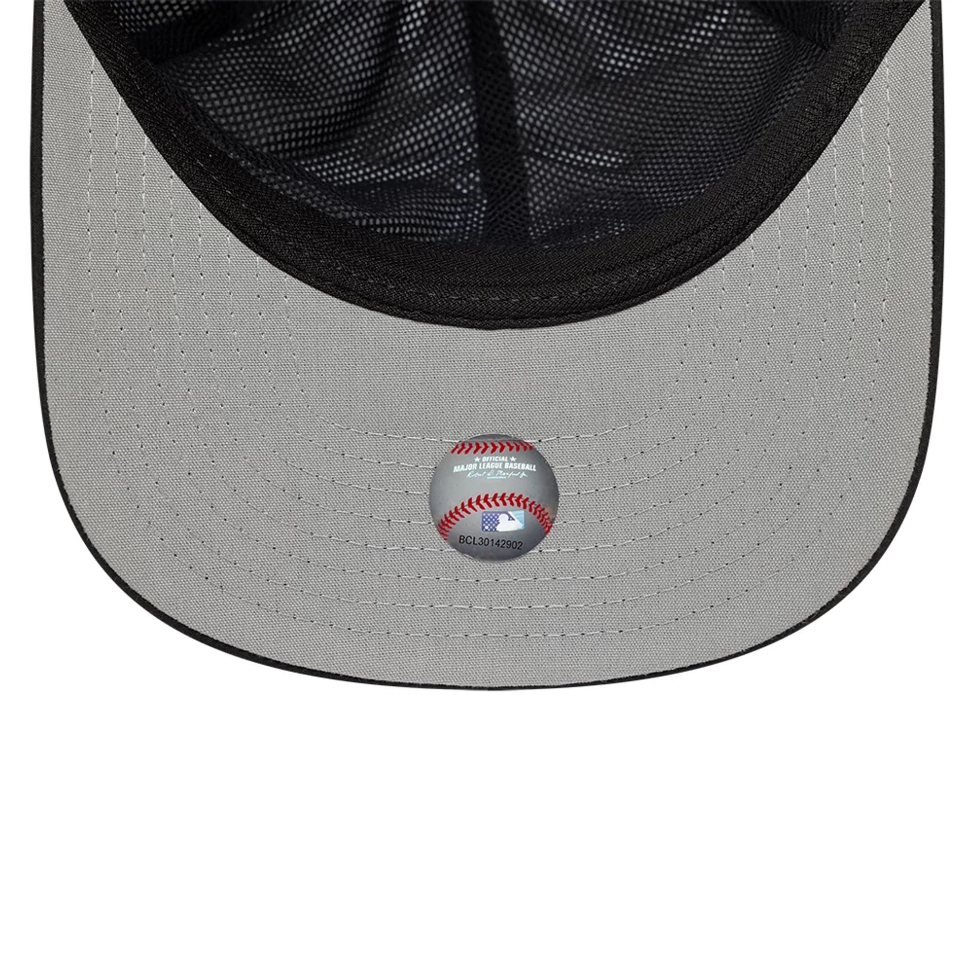 Chicago White Sox MLB Gore-Tex Black 9SEVENTY Stretch Snap Adjustable Cap