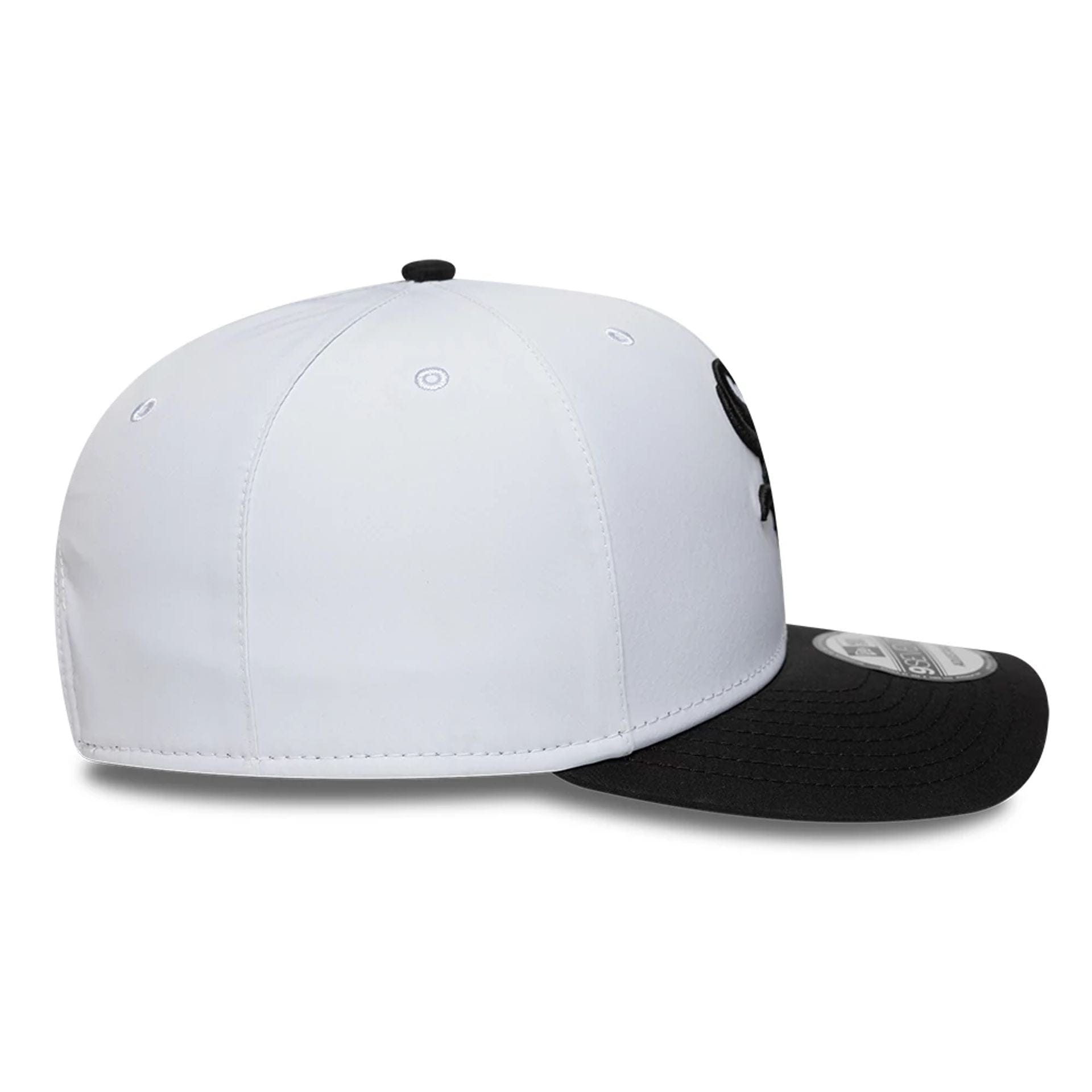 Chicago White Sox MLB Gore-Tex Black 9SEVENTY Stretch Snap Adjustable Cap