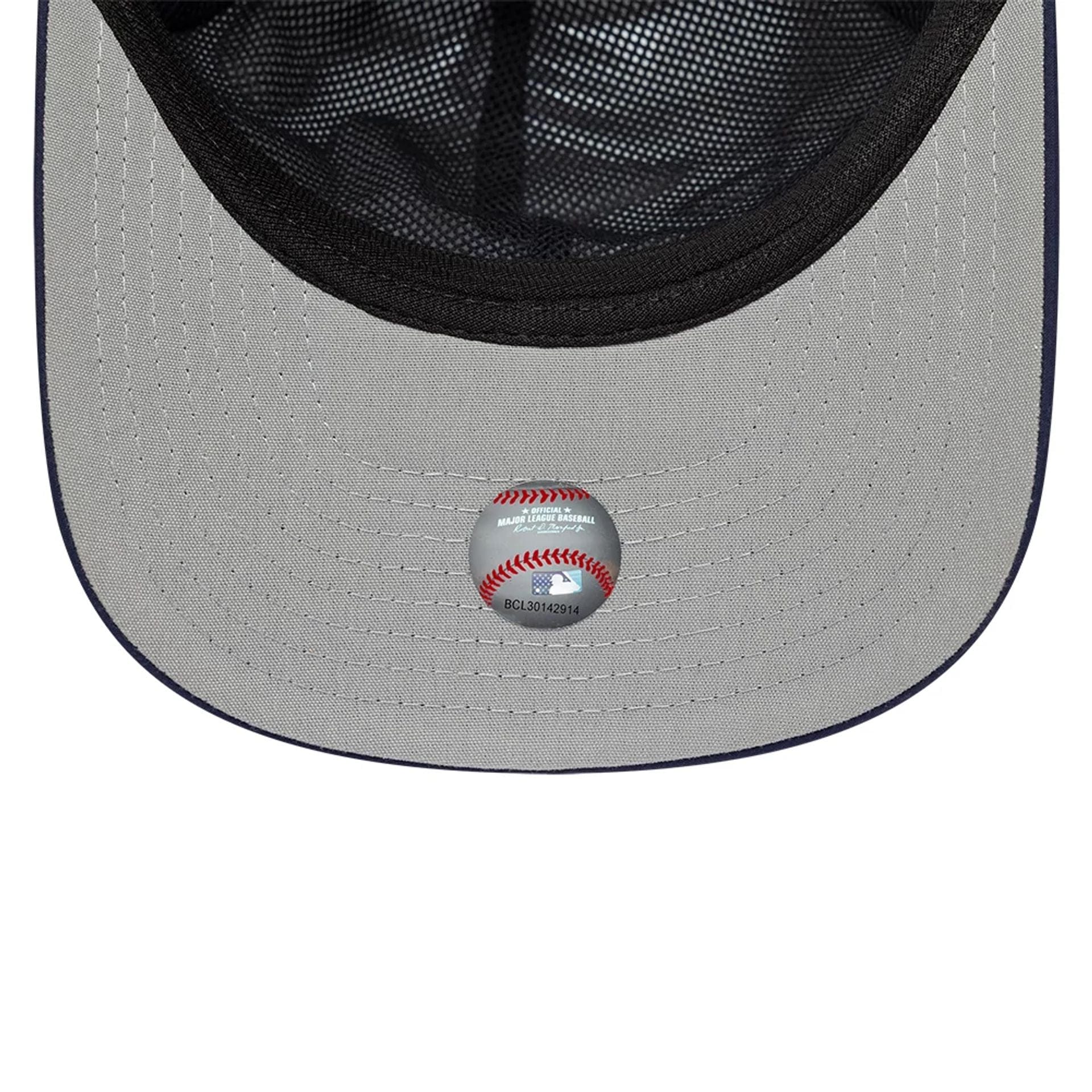 Atlanta Braves MLB Gore-Tex Navy 9SEVENTY Stretch Snap Adjustable Cap