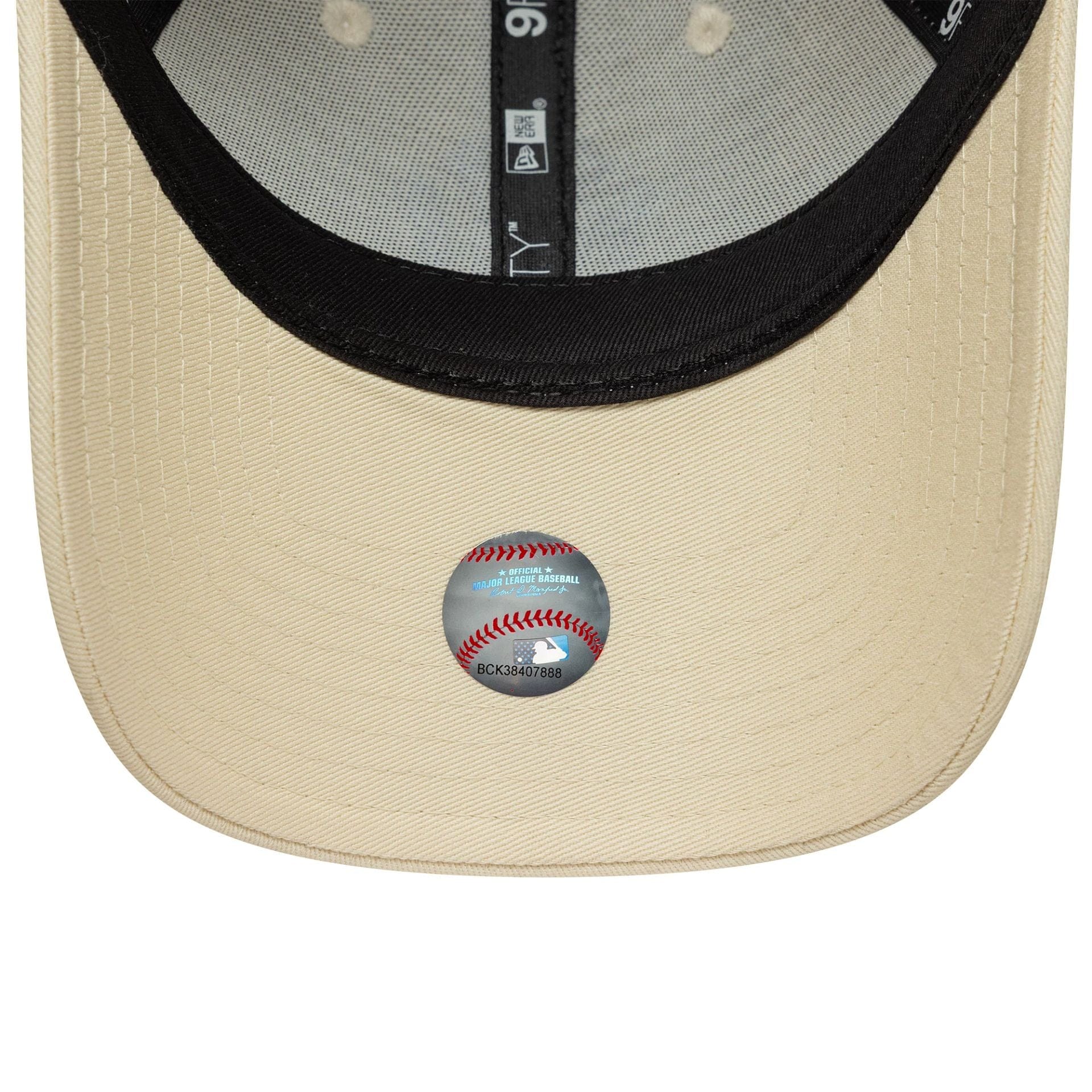 New York Yankees Womens MLB Metallic Logo Light Beige 9FORTY Cap