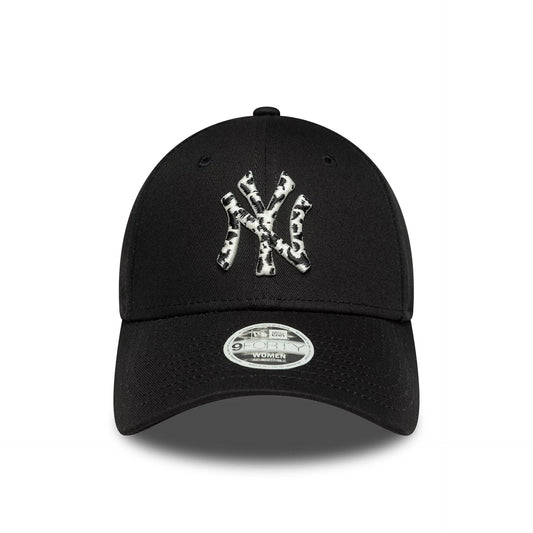 New York Yankees Womens MLB Animal Infill Black 9FORTY Cap