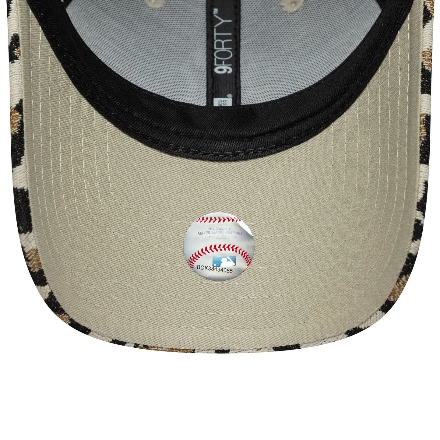 New York Yankees Womens MLB Leopard Midi Light Beige 9FORTY Cap