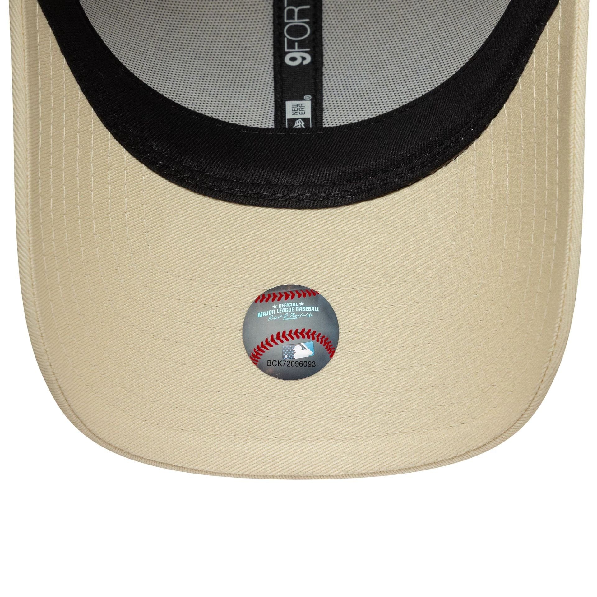 New York Yankees Womens MLB Sequin Wordmark Light Beige 9FORTY Cap