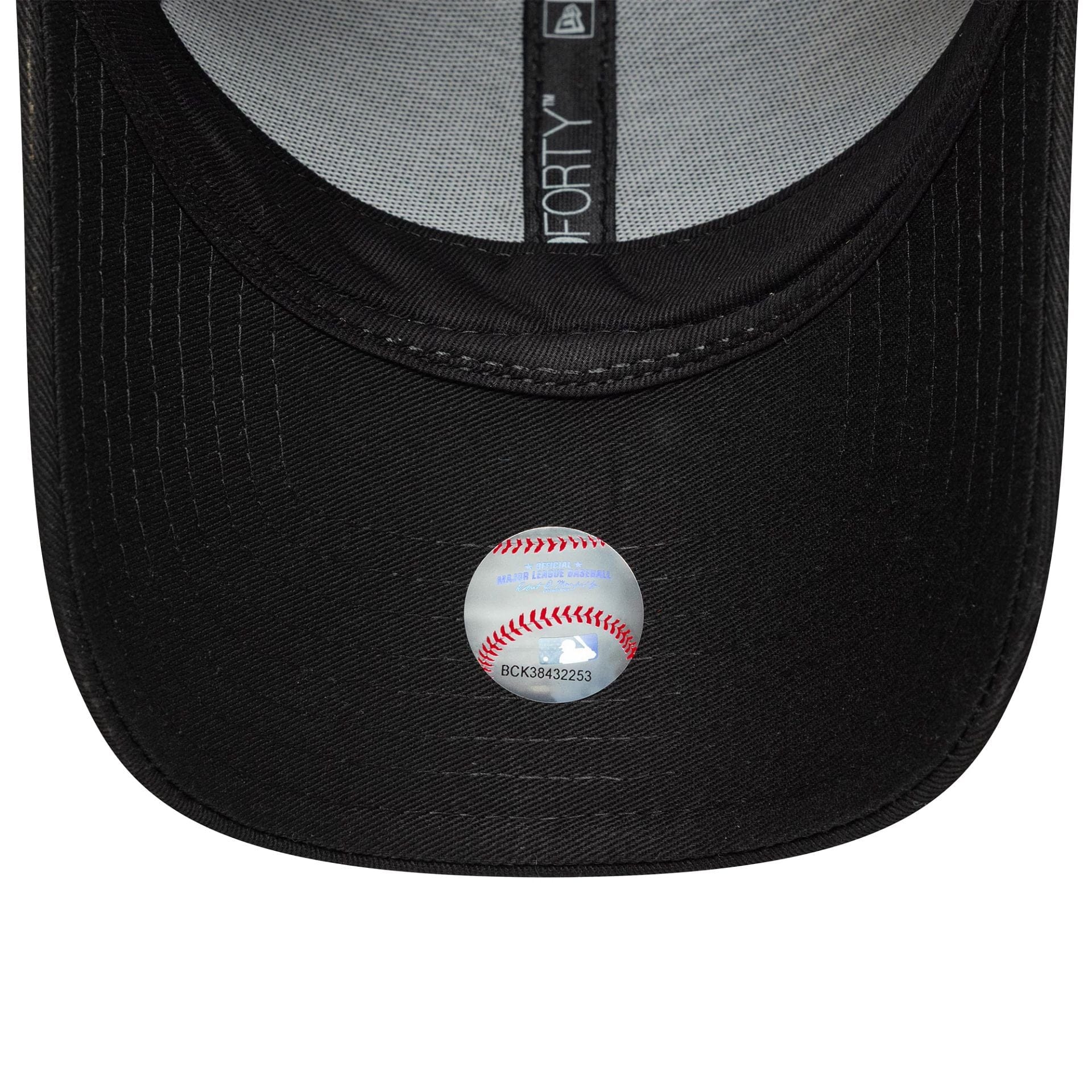 New York Yankees Womens MLB Bowback Black 9FORTY Cap