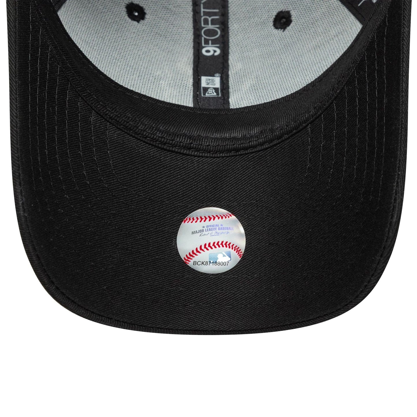 New York Yankees Youth MLB Animal Infill Black 9FORTY Cap