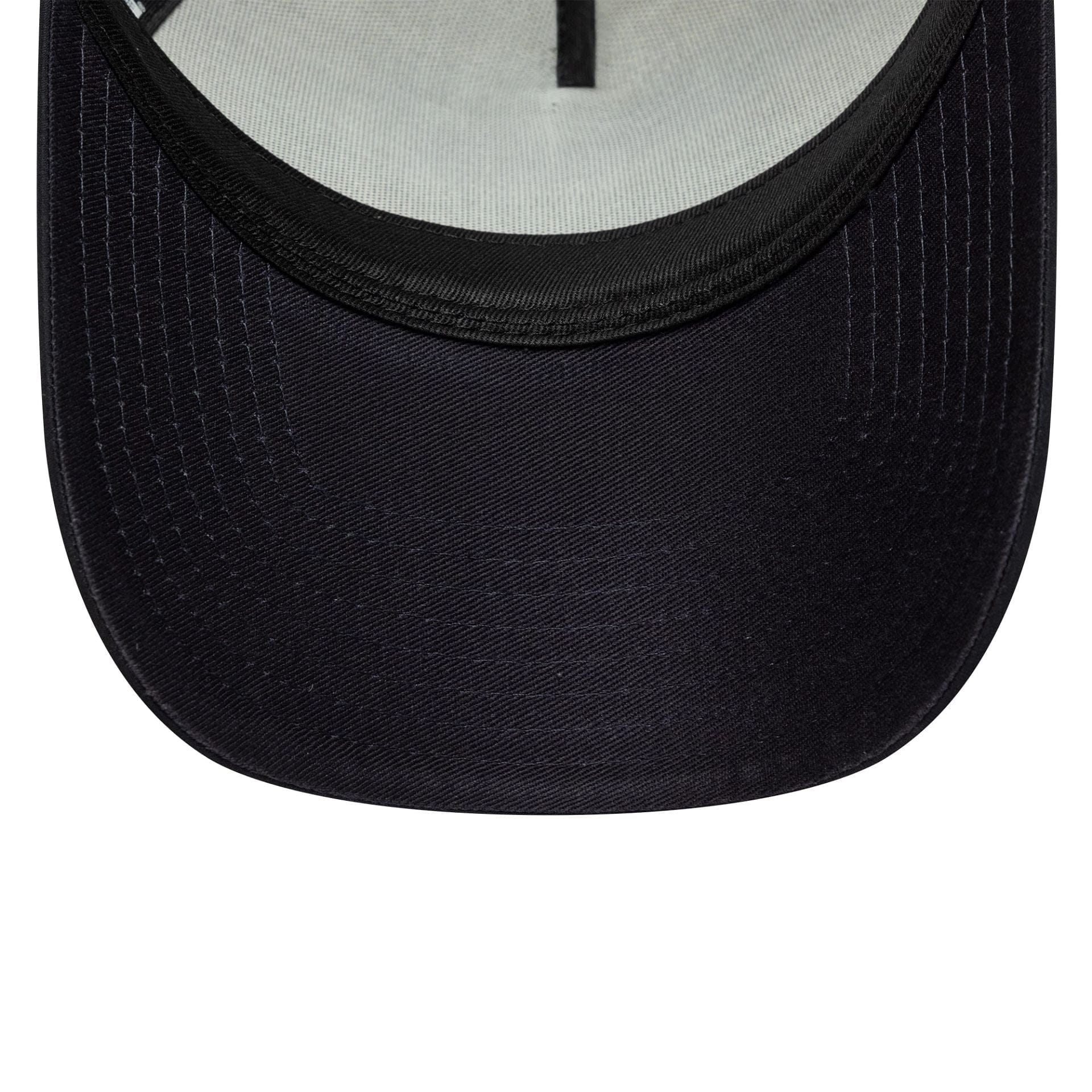 Tottenham Hotspur FC Puff Wordmark Navy 9FORTY A-Frame Trucker Cap