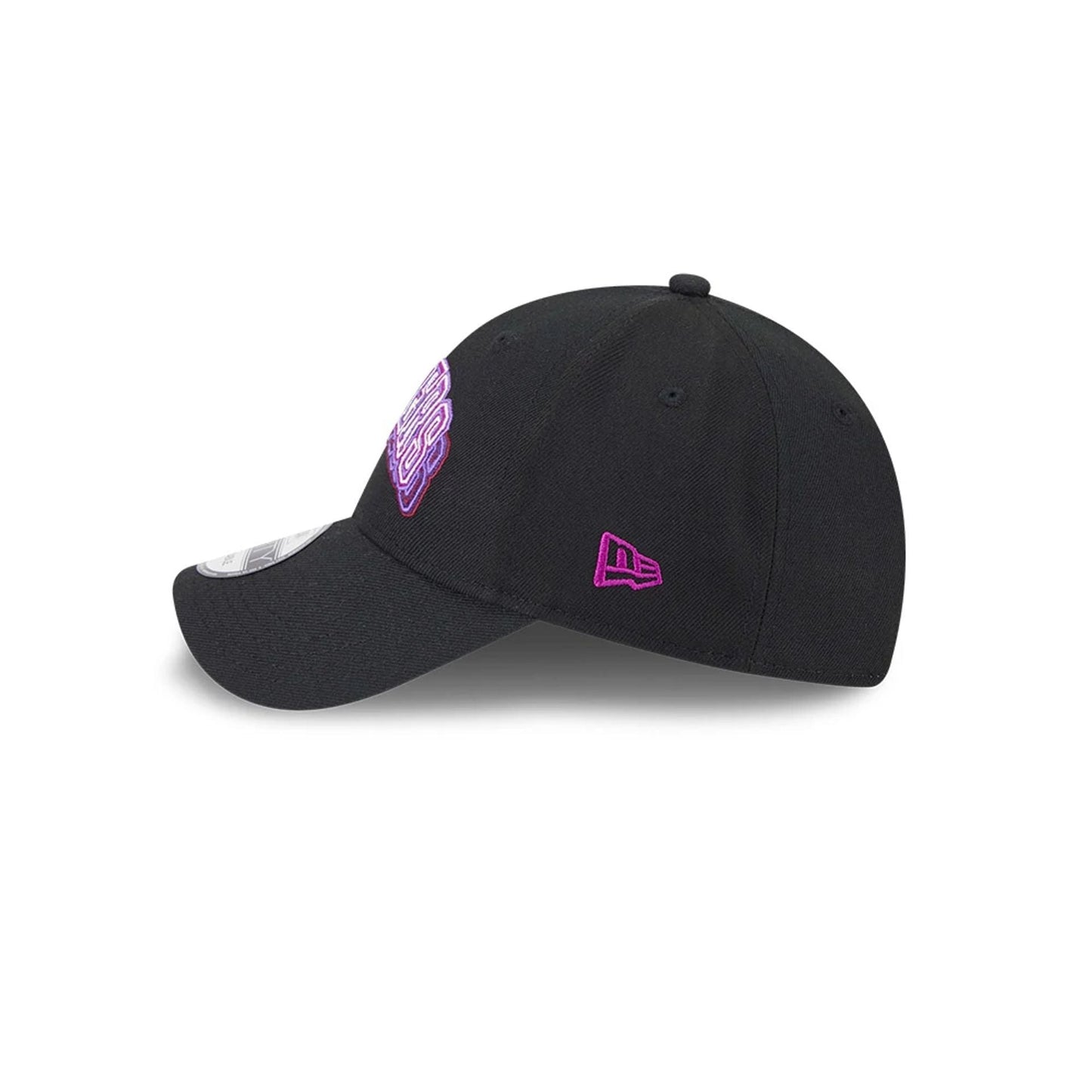 Las Vegas Raiders NFL Neon Black 9FORTY Adjustable Cap