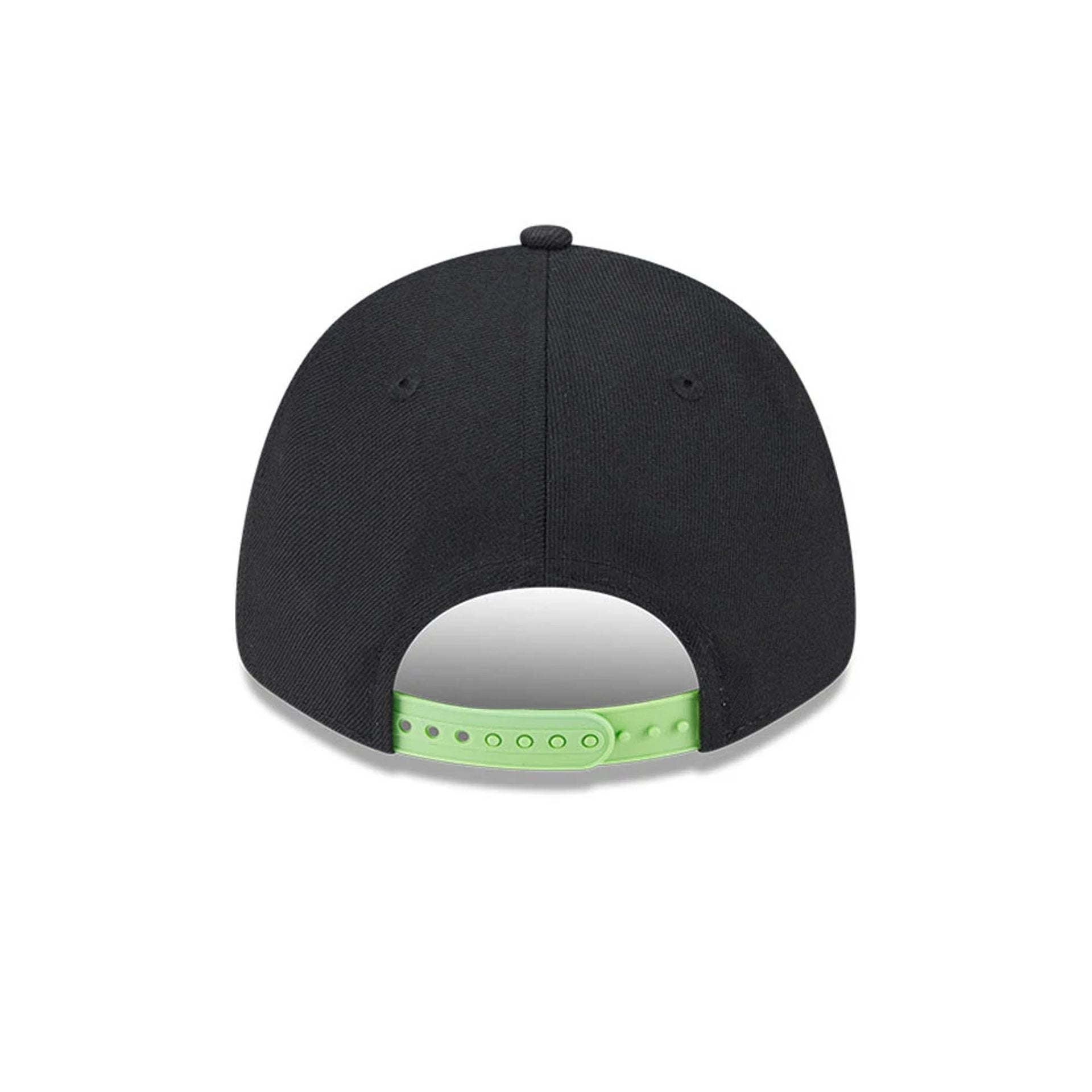 Chicago Bulls NBA Neon Black 9FORTY Adjustable Cap