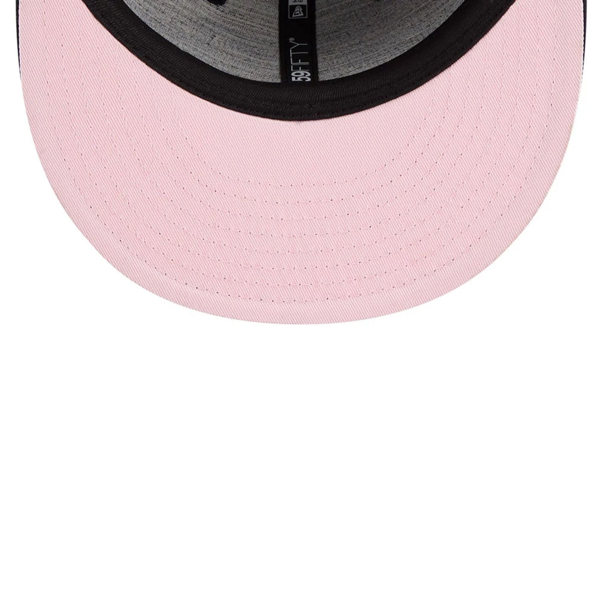 WBC Japan Classical Script Navy Retro Crown 59FIFTY Fitted Cap