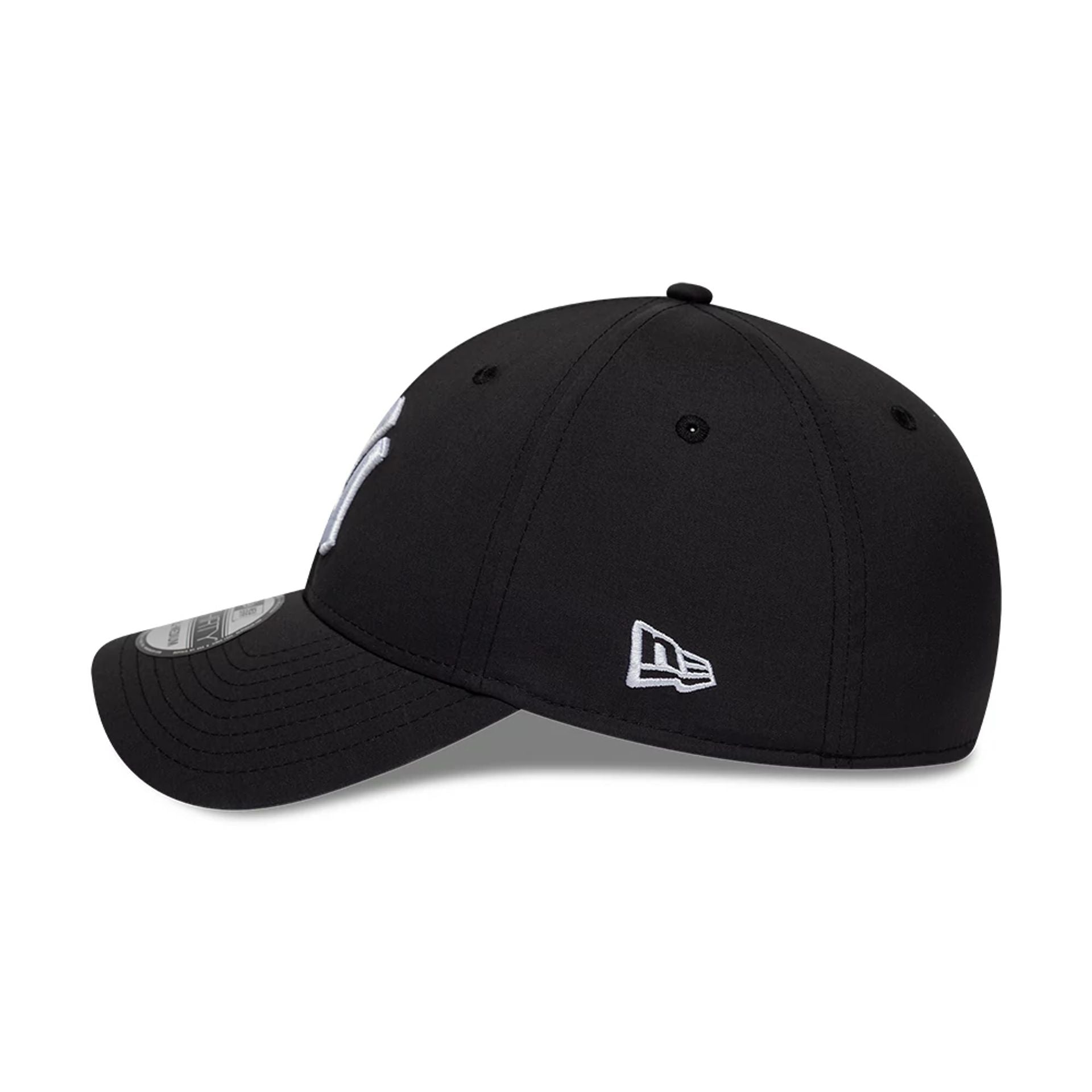 New York Yankees MLB Recycled Black 39THIRTY Stretch Fit Cap