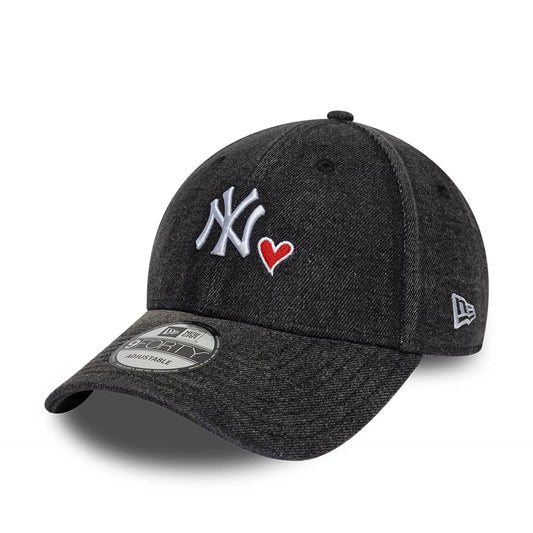 New York Yankees MLB Washed Denim Black 9FORTY Adjustable Cap