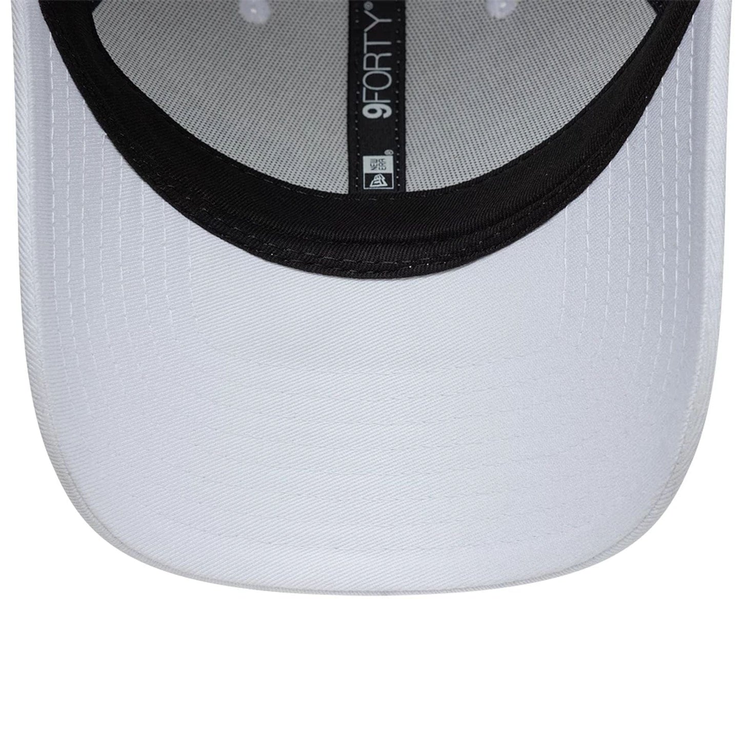 Williams Essential White 9FORTY Adjustable Cap