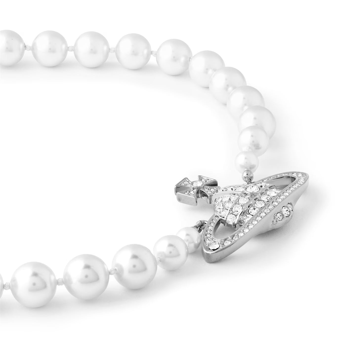 Women's One Row Pearl Bas Relief Choker Necklace