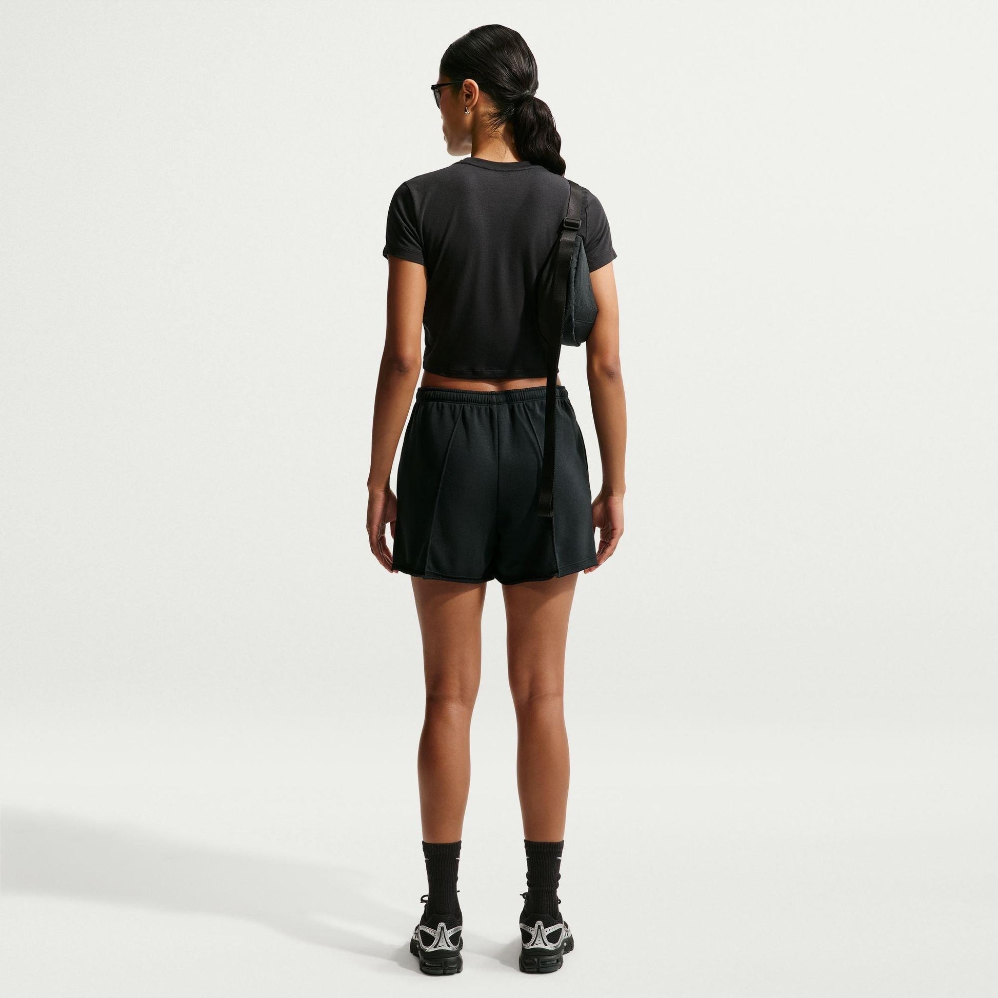Nike Nike Chill Knit Crop Ld00