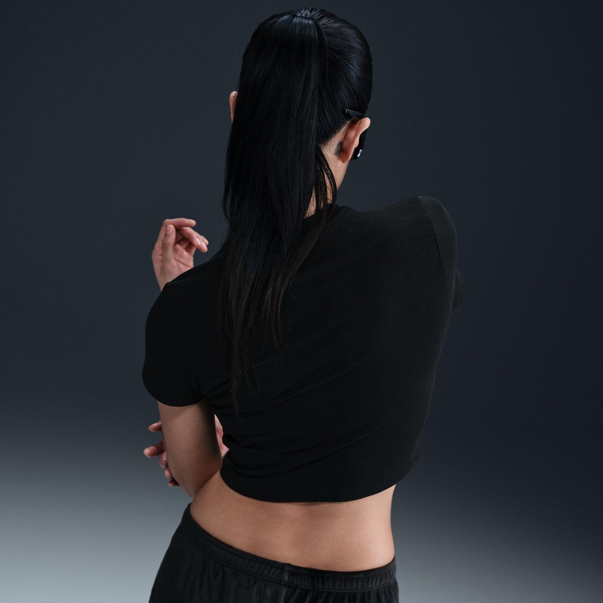 Nike Nike Chill Knit Crop Ld00
