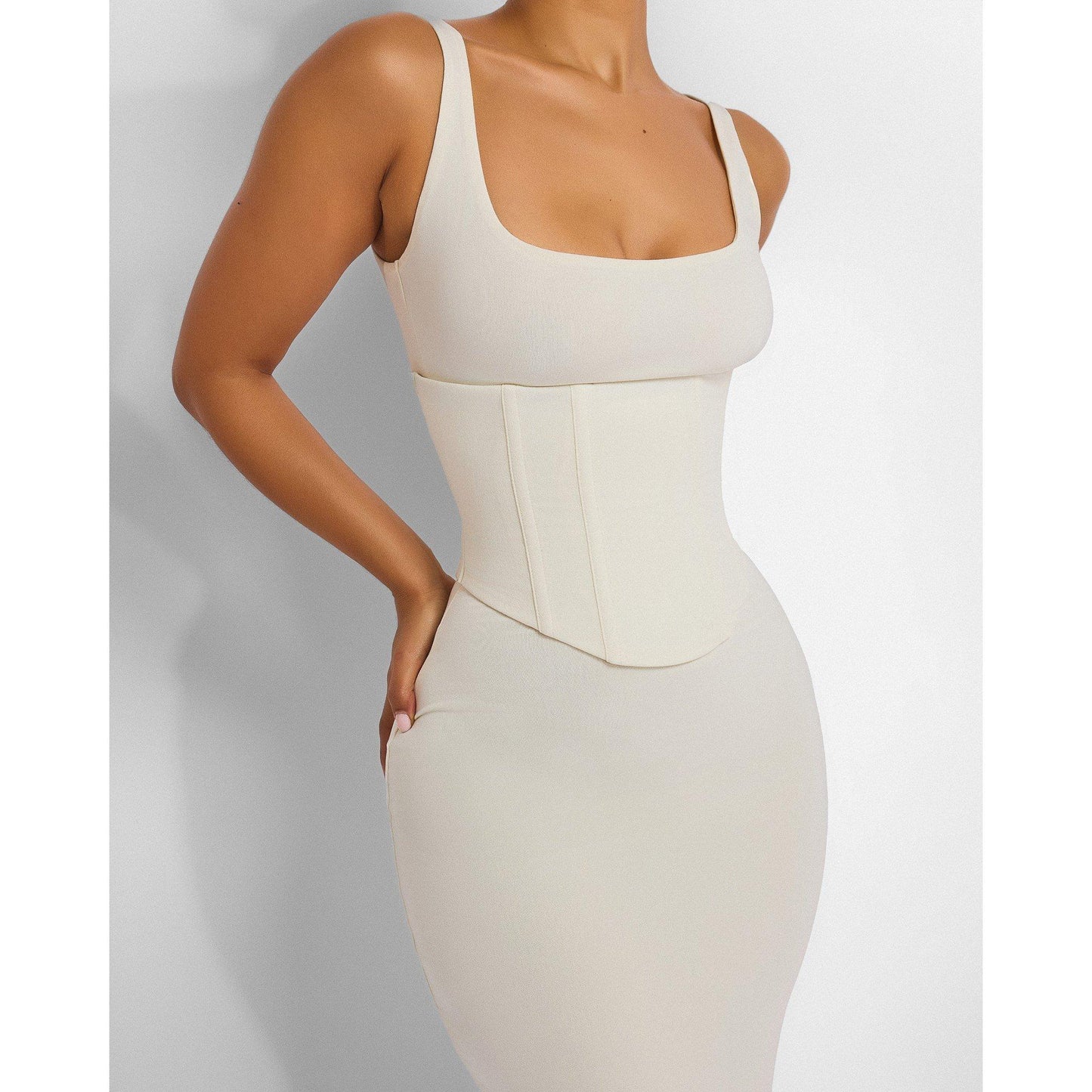 Mars The Label Womens Sandra Scoop Maxi Dress