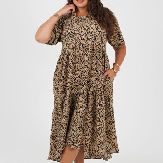 Brave Soul Plus Size Short Sleeve Animal Print Midi Dress with Tiered Hem