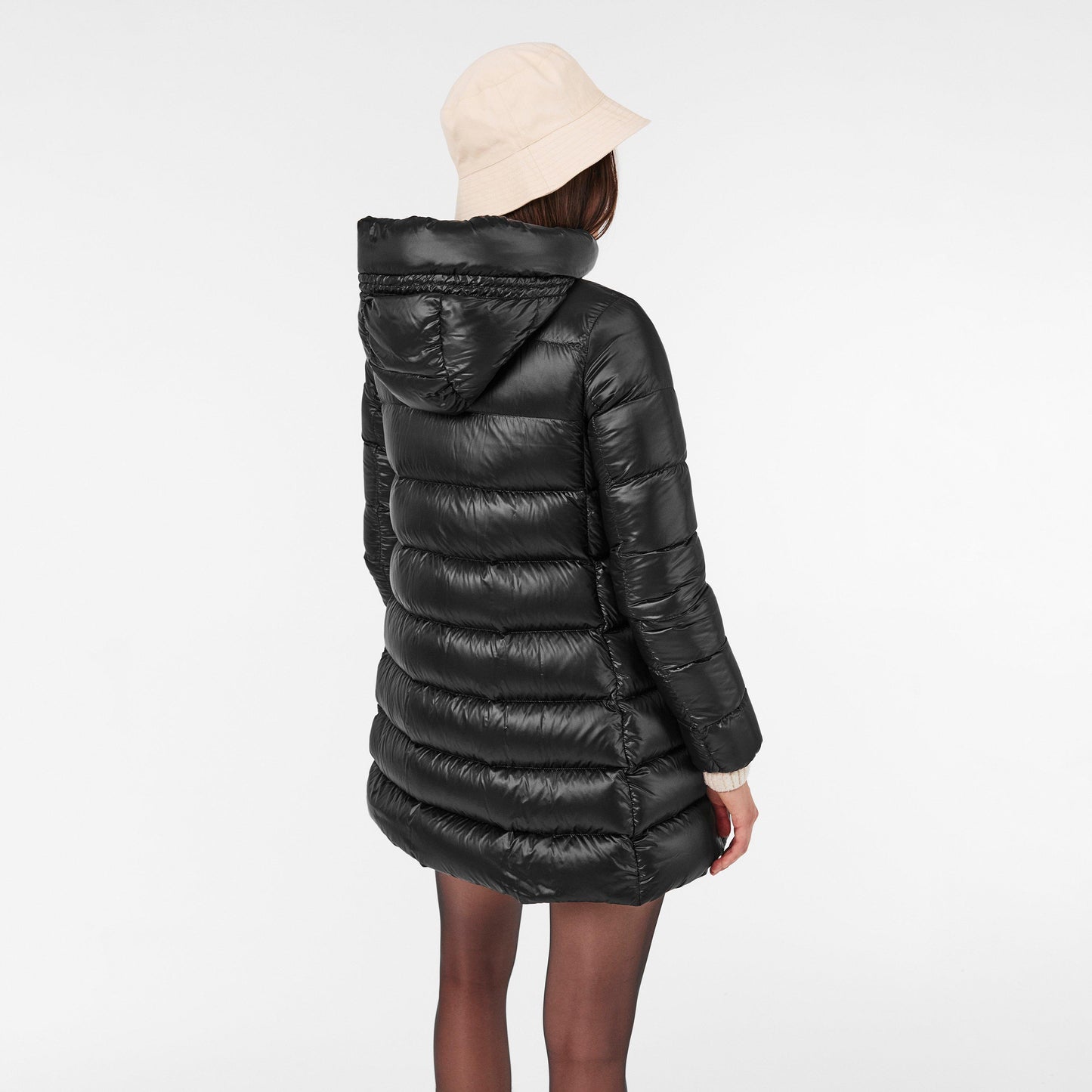 Moncler Women's Insulated Medium Puffer Jacket