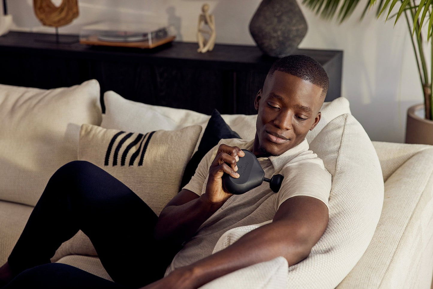 Theragun Mini 2.0 Gen 5 Massage Gun