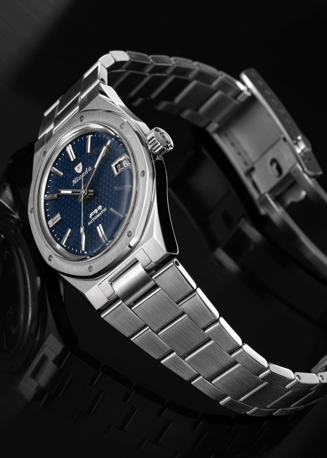 Nivada Grenchen F77 Blue With Date