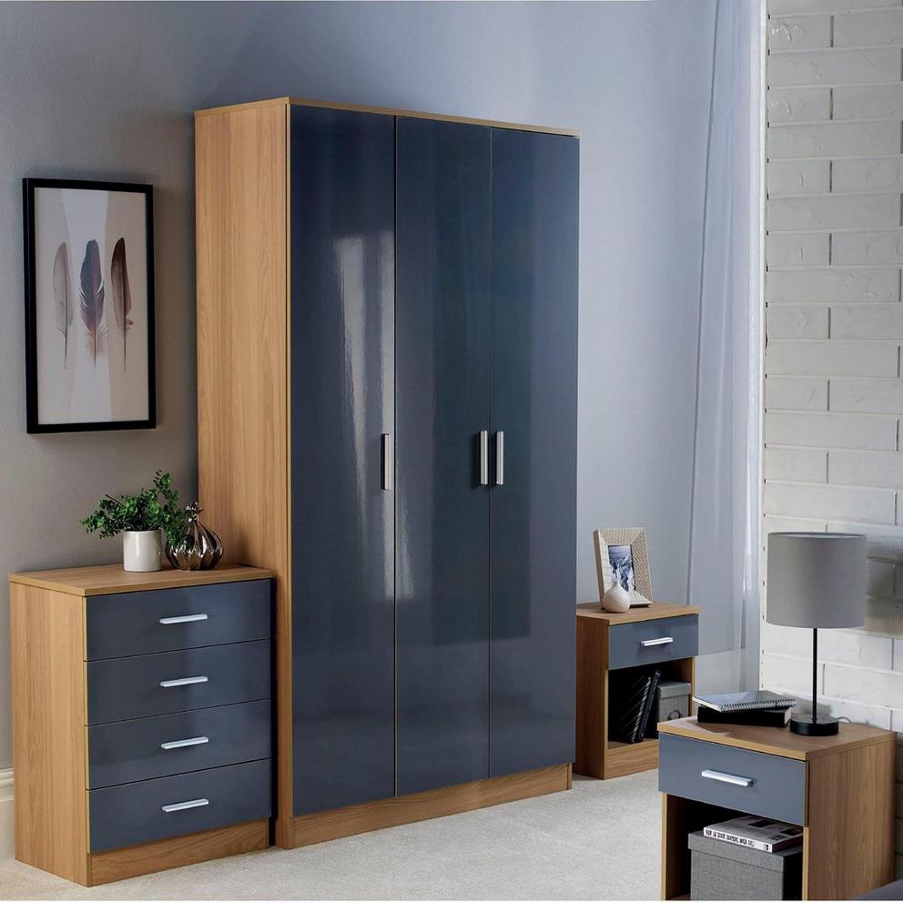 Carleton 4 Piece Gloss Bedroom Set